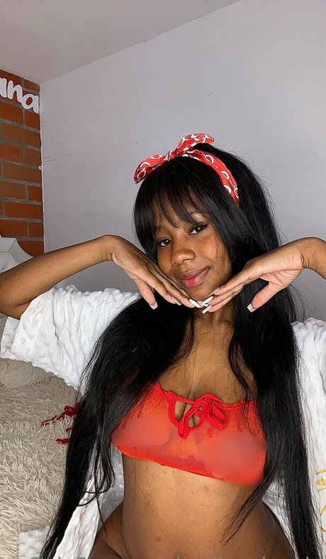 Giuliavalencia leaks only fans