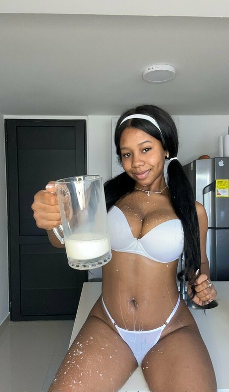 Giuliavalencia Profile pic