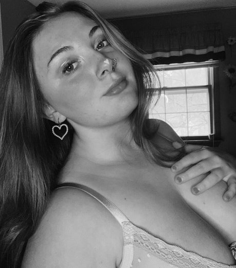 Alyssa Holmes 69 leaked onlyfans xxx