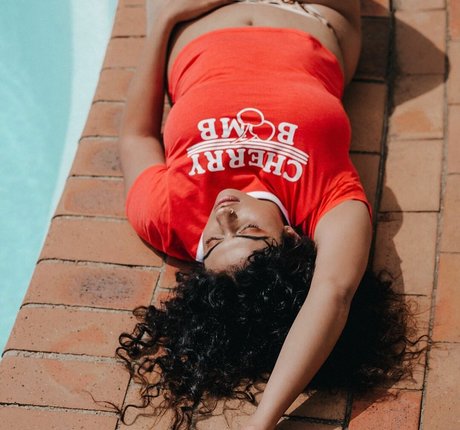 Mays Benatti onlyfans lean