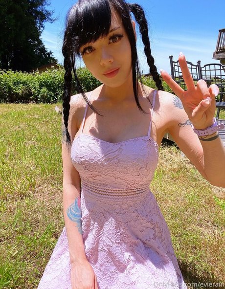evierain onlyfans xxx