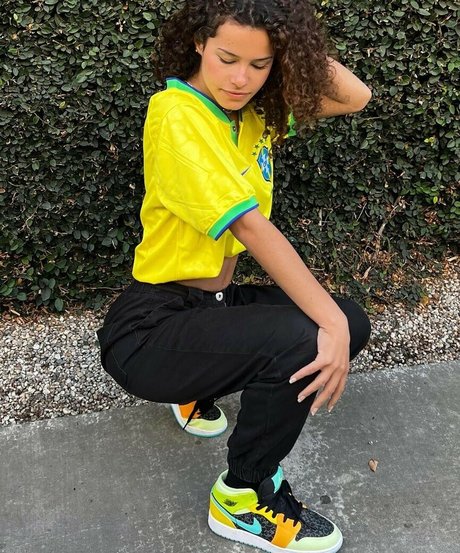 Gabriella Saraivah leaked onlyfans content