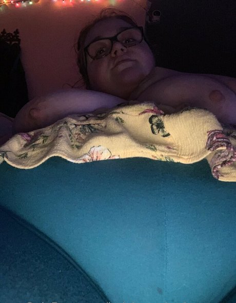 ladykeepsherlegsopen only fans leak porn