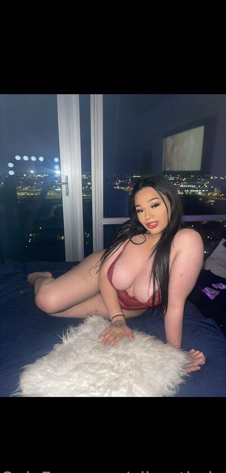 alissathebody onlyfans nude