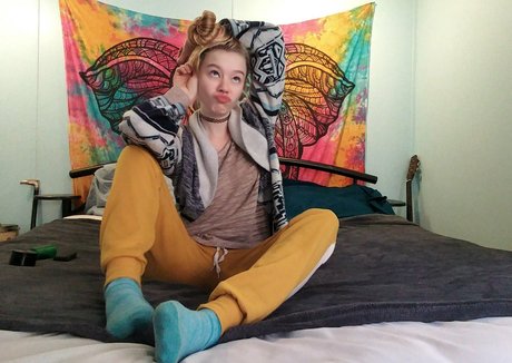 japanese teen onlyfans free naked pictures