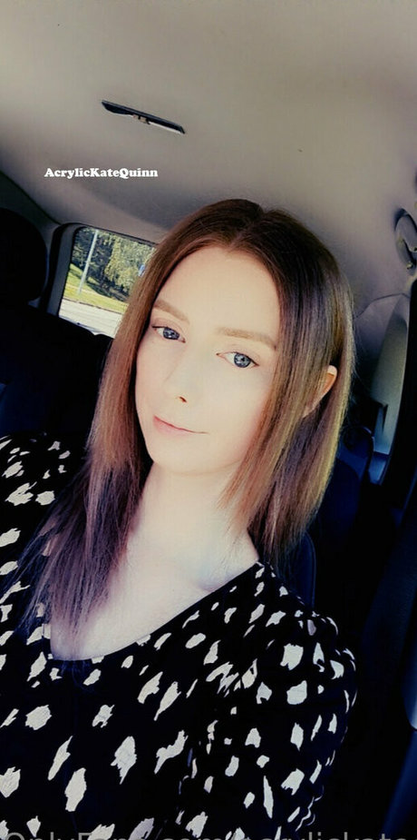 acrylickatequinn free only fans leak nude