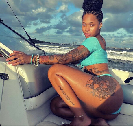 Official liyahhh only fans porn