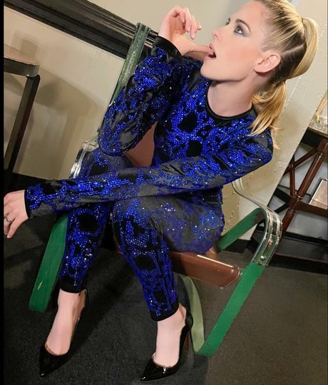 fishnet stockings onlyfans nice depiction