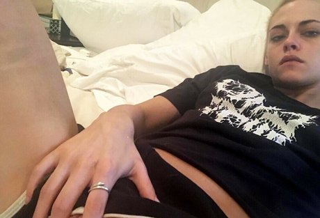 Kristen Stewart Profile pic