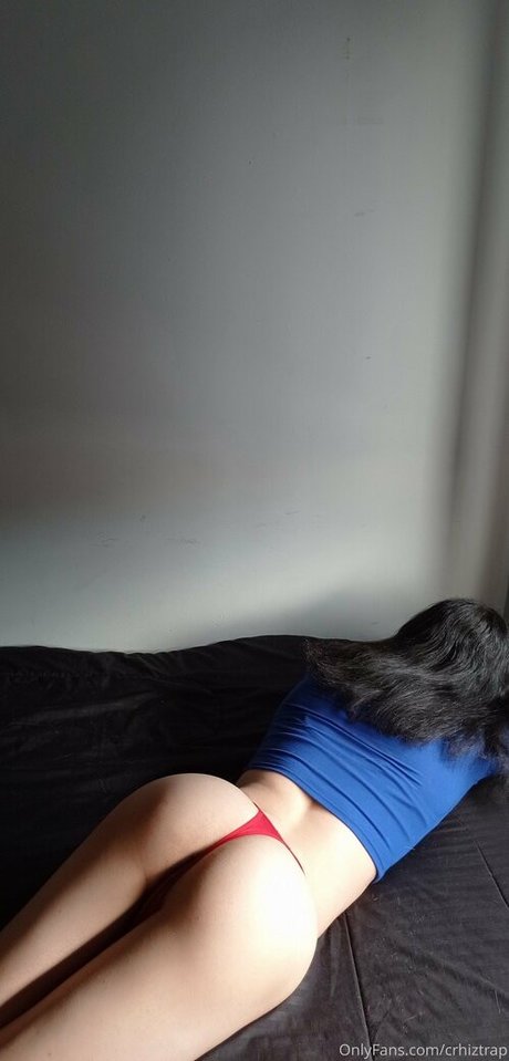 Chriz13 onlyfans fotos