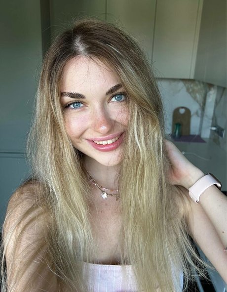 Arina Berdnikova onlyfans nudes