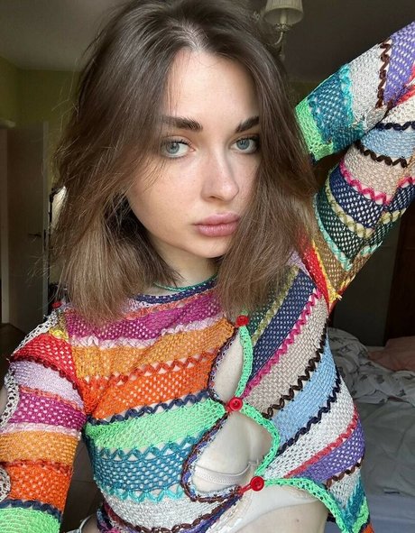 Arina Berdnikova onlyfans model photo