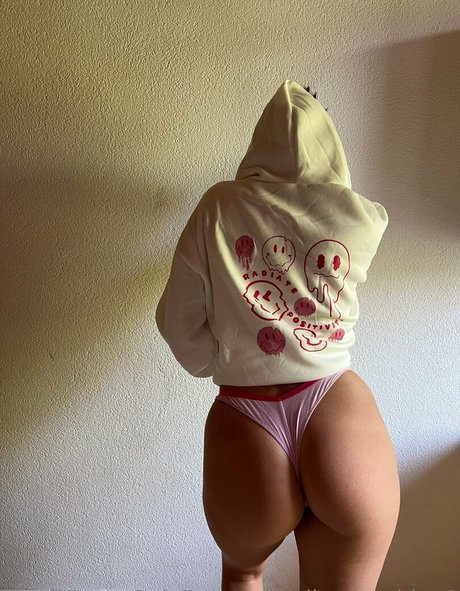 alinasunshine1 onlyfans for free