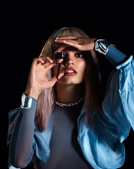 Emma Mackey onlyfans leaks xxx