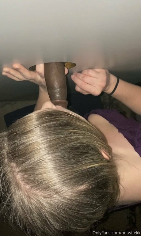 hotwifekk onlyfans leaked sex