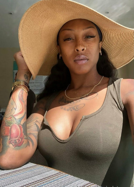 chubby thick onlyfans sexy xxx shot