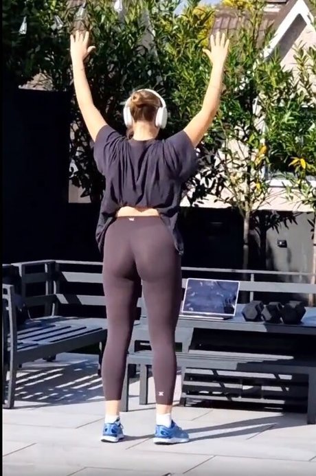 Allie Sherlock onlyfans images