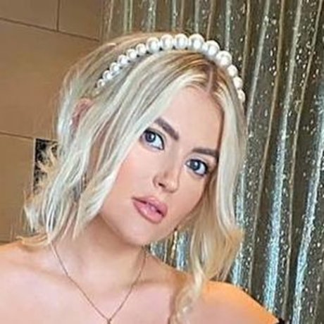 Lucy Fallon onlyfans leak