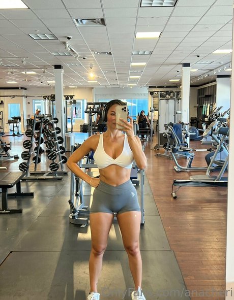 anacheri only fans review