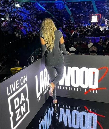 Laura Woods onlyfans nudes porn