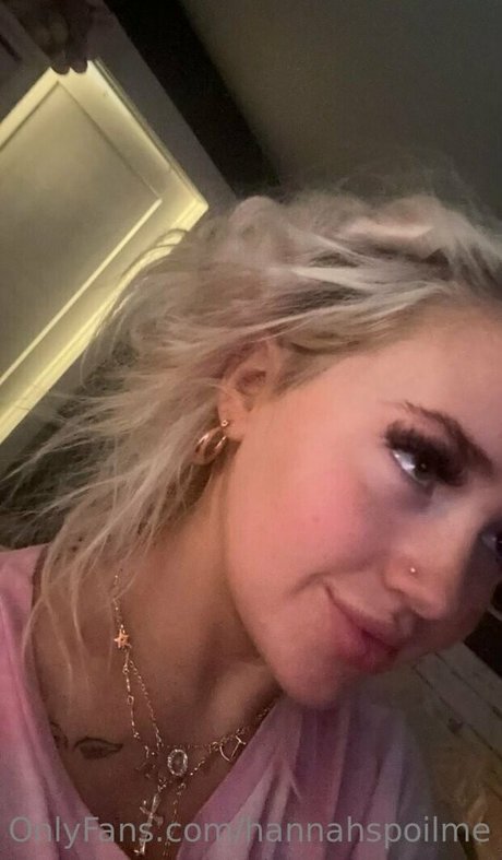 hannahspoilme tits onlyfans
