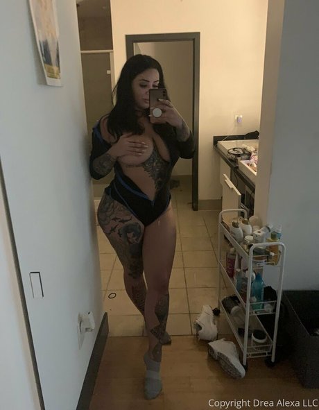 dreaalexatv nude onlyfans leaks