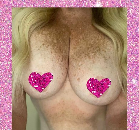 aclassymilf onlyfans sextape leak