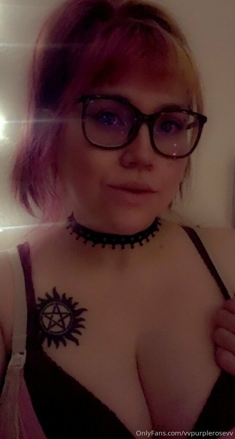vvpurplerosevv onlyfans fuck