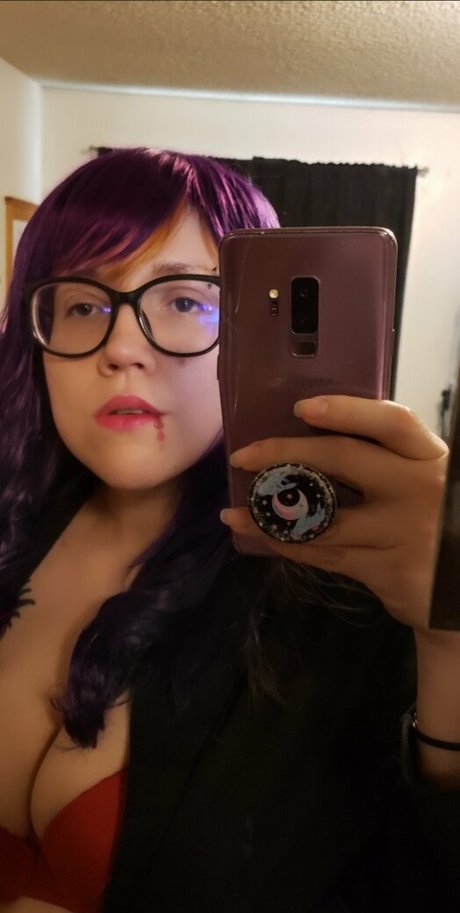 vvpurplerosevv onlyfans photos