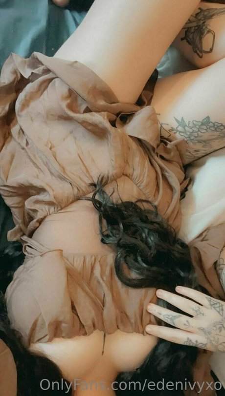edenivyxo onlyfans picture