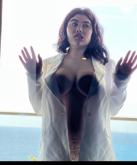 Angie Khoury onlyfans nudes leak