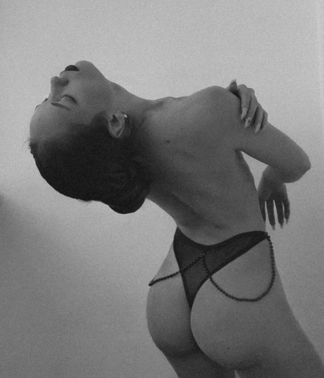 lizayork onlyfans desnuda