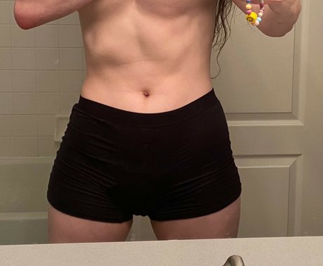 Bekaloo onlyfans leaks.