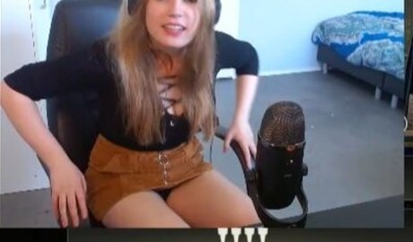 lauraa nude onlyfans porn