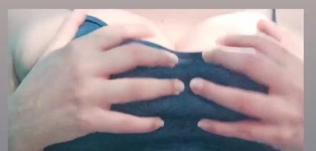 Kalymne Sampaio onlyfans joi