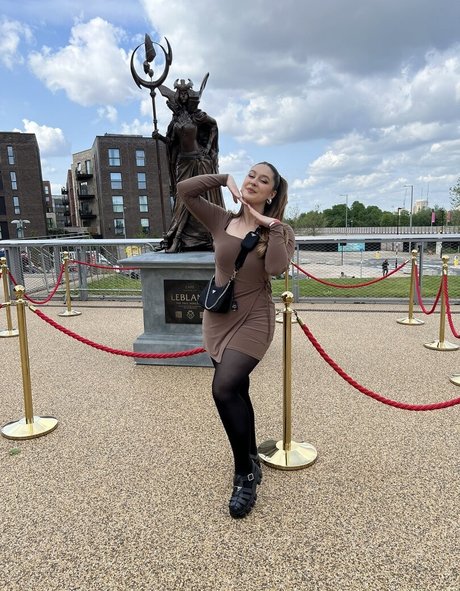 Troubleinc onlyfans naked pics