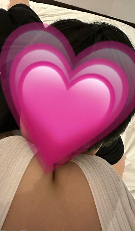 yvonneclose free only fans content