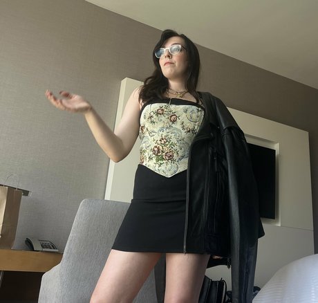 beard onlyfans naked depiction