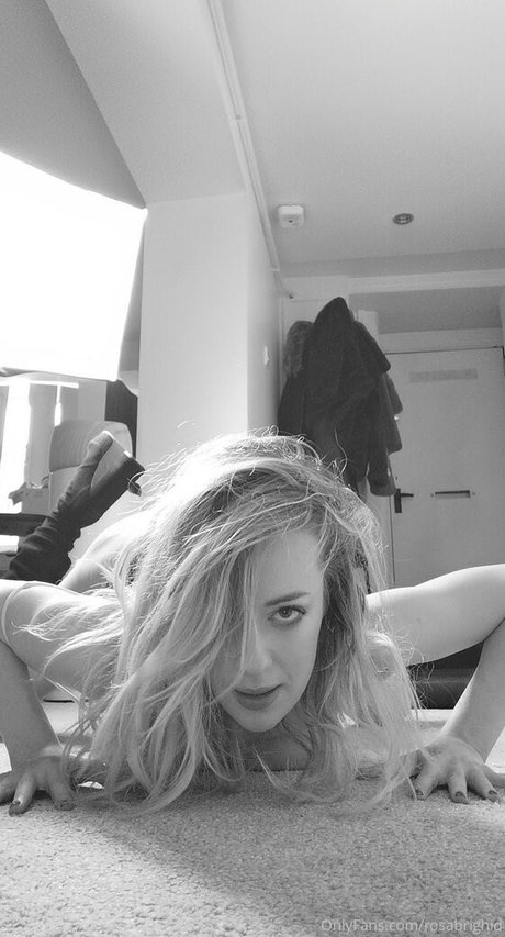 rosabrighid nudes leaked onlyfans