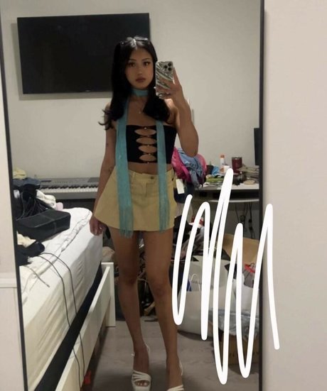 Gabby hua naked onlyfans pics