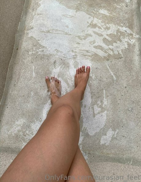 eurasian feet onlyfans x