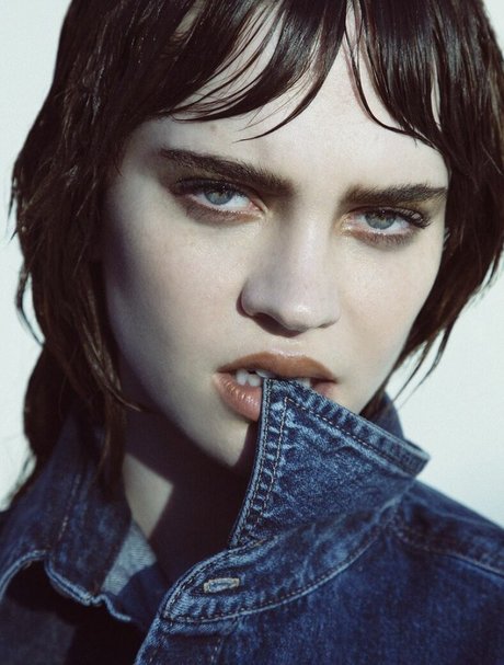 Sophie Thatcher onlyfans porn leaked