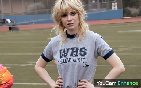 Sophie Thatcher onlyfans leak