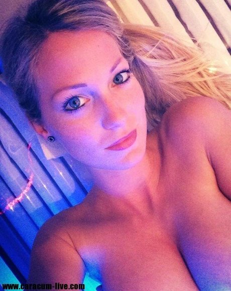 CaraCum leaked onlyfans xxx