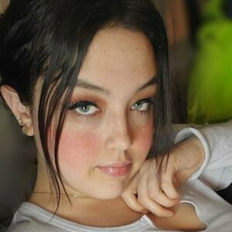 riah4real onlyfans nudes