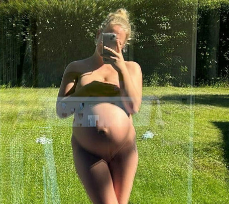 julix may onlyfans leaj