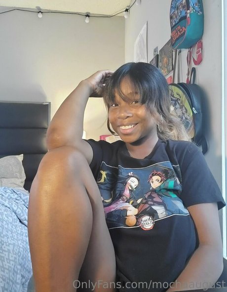 mochaaugust naked onlyfans