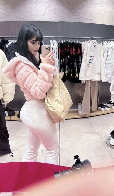 Chxrryxblossom nudes leaked onlyfans