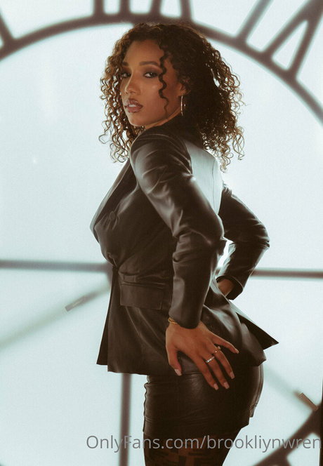 brookliynwren nude on onlyfans