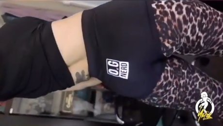 JustYeliz onlyfans nudes leak